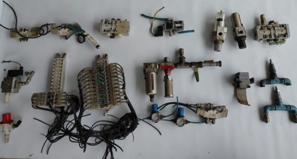 Lote de Periféricos Pneumáticos Diversos