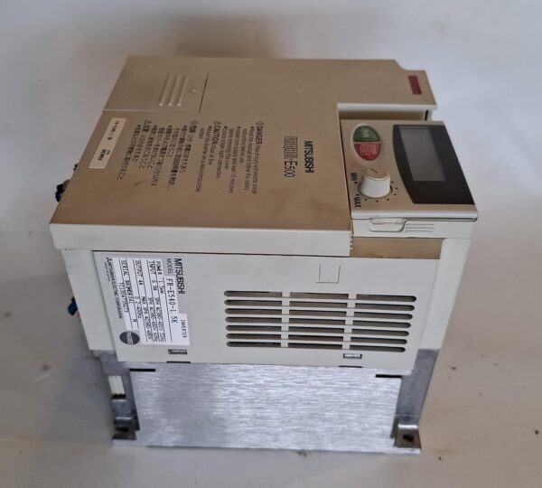 Inversor de Frequência Mitsubishi FR-E540-1.5K 1,5kW 380-480V Trifásico Usado - Image 4
