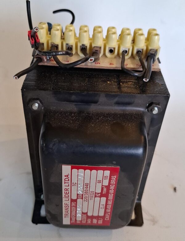 Transformador de Comando Líder TC 200VA Entrada 220/380/440V Saída 110/220V​ - Image 5
